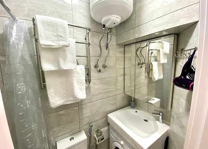 Deribasovskaya Center *